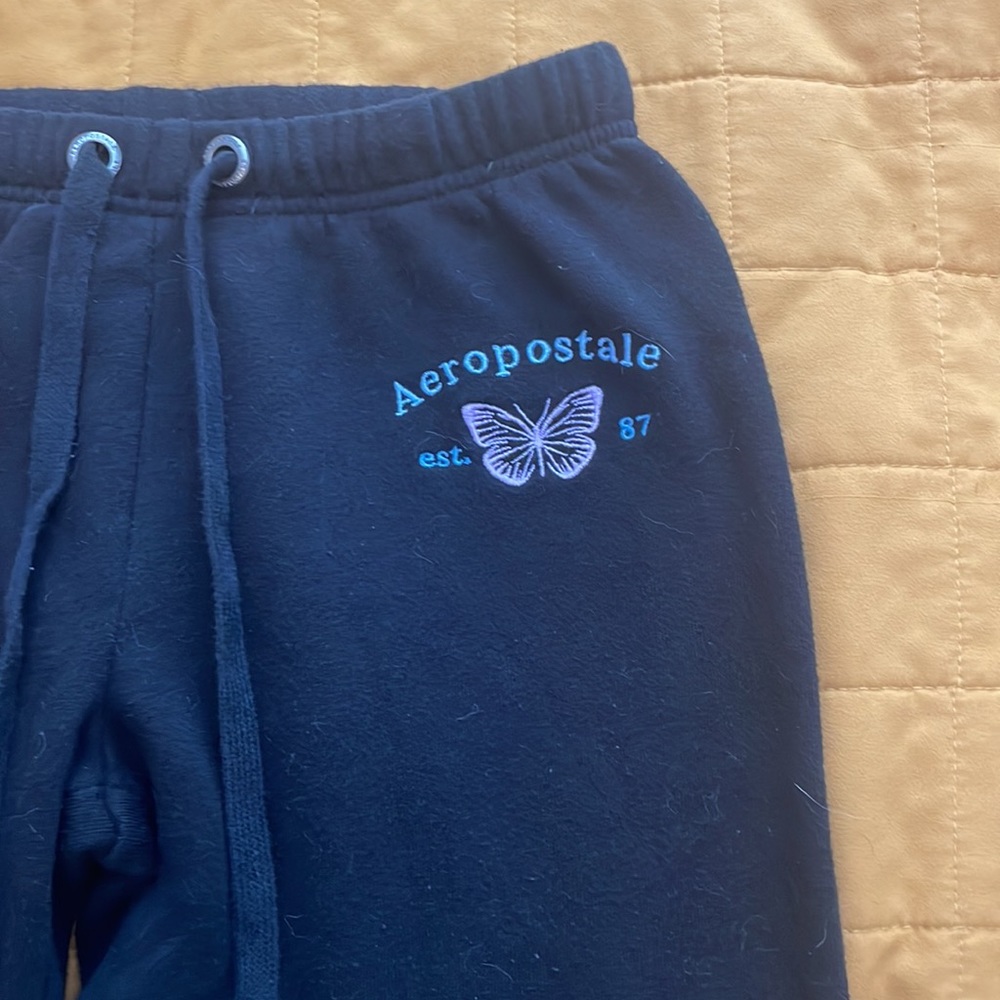 Sweatpants cuffed with drawstring - Picture 3 of 3